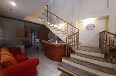 Casa com 5 quartos à venda na Rua Coronel Feijó, Higienópolis, Porto Alegre
