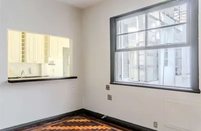 Apartamento com 3 quartos à venda na Rua Lobo da Costa, Azenha, Porto Alegre