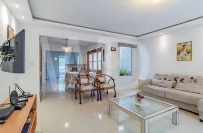 Casa com 3 quartos à venda na Chácara das Pedras, Porto Alegre 