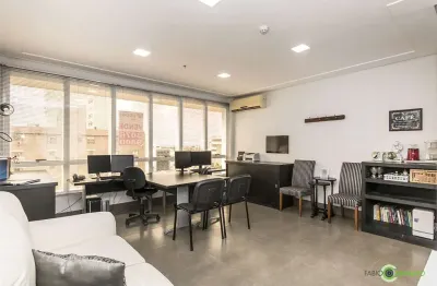 Sala comercial à venda na Rua Félix da Cunha, Floresta, Porto Alegre