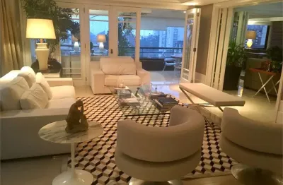 Apartamento com 3 quartos à venda na Rua Comendador Rheingantz, Auxiliadora, Porto Alegre