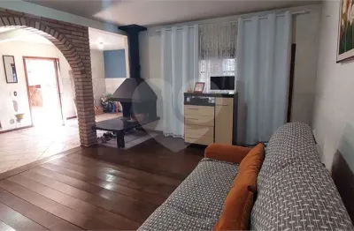 Casa comercial à venda na Avenida América, 268, Auxiliadora, Porto Alegre