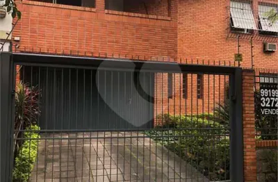 Casa com 5 quartos à venda na Rua São Manoel, Rio Branco, Porto Alegre