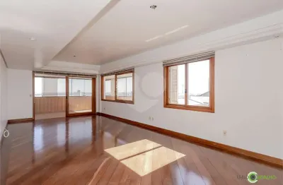 Apartamento com 4 quartos à venda em menino deus - rs