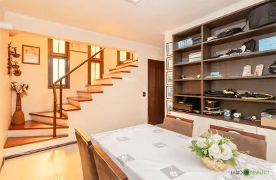 Casa com 4 quartos à venda na Rua Ramiro Barcelos, Moinhos de Vento, Porto Alegre