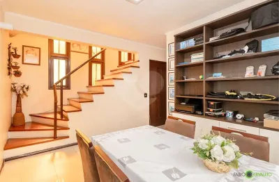 Casa comercial à venda na Rua Ramiro Barcelos, 784, Moinhos de Vento, Porto Alegre