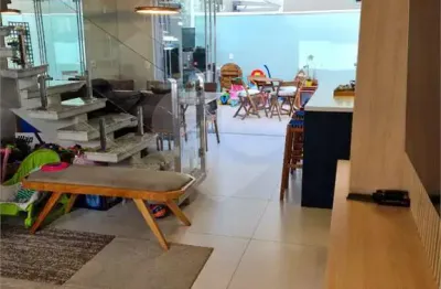 Casa em condomínio fechado com 3 quartos à venda na Rua Intendente Alfredo Azevedo, Glória, Porto Alegre
