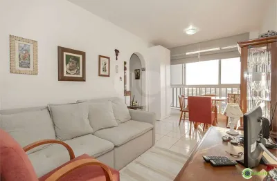 Apartamento com 2 quartos à venda na Rua Jataí, Cristal, Porto Alegre