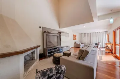 Casa com 4 quartos à venda na Rua Adão Pinheiro da Silva, Ipanema, Porto Alegre