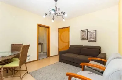 Apartamento com 2 quartos à venda na Avenida Coronel Lucas de Oliveira, Petrópolis, Porto Alegre