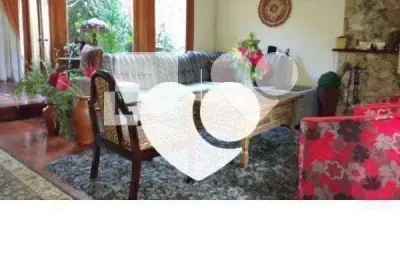 Casa com 4 quartos à venda ou para locação em passo da areia - rs