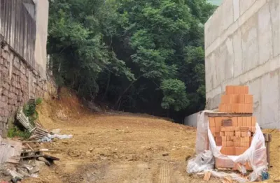 Terreno em condomínio fechado à venda na Rua Matias José Bins, Chácara das Pedras, Porto Alegre