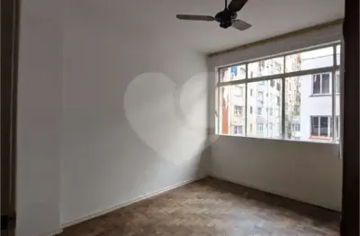 Apartamento com 3 quartos à venda ou para locação em centro histórico - rs