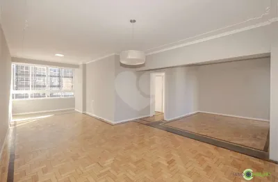 Apartamento com 3 quartos à venda no Centro Histórico, Porto Alegre 