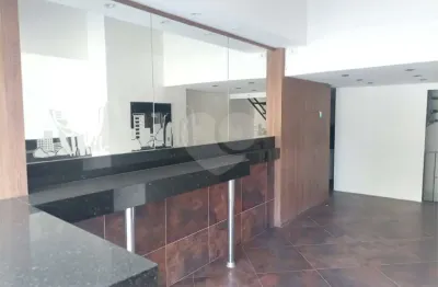 Ponto comercial à venda na Avenida Independência, Independência, Porto Alegre