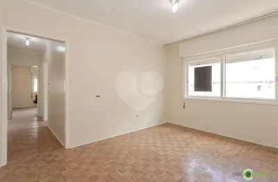 Apartamento com 2 quartos à venda no Centro, Porto Alegre 
