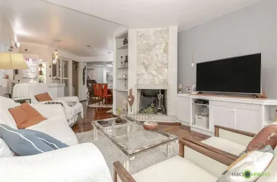 Casa com 3 quartos à venda na Rua São Francisco de Assis, Azenha, Porto Alegre