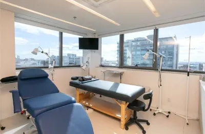 Sala comercial à venda na Avenida Independência, Rio Branco, Porto Alegre