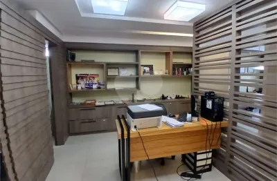 Sala comercial à venda na Avenida da Azenha, Azenha, Porto Alegre