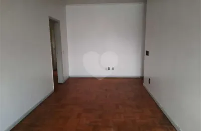 Apartamento com 3 quartos à venda na Praça Conde de Porto Alegre, 22, Centro Histórico, Porto Alegre