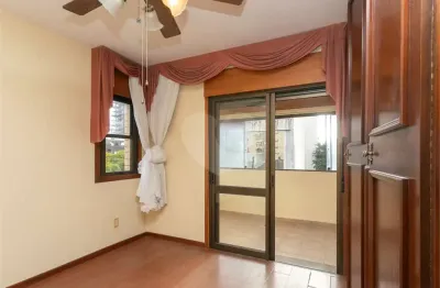 Apartamento com 3 quartos para locação em moinhos de vento - rs