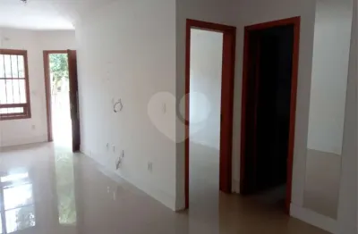 Casa térrea com 2 quartos à venda ou para locação em hípica - rs