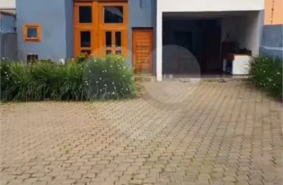 Casa com 3 quartos à venda na Rua Coronel João Pacheco de Freitas, Jardim Planalto, Porto Alegre