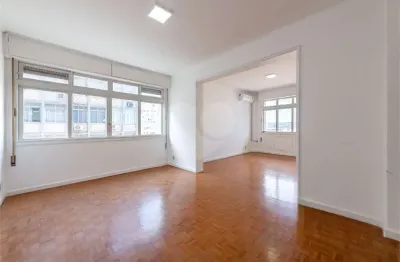 Apartamento com 3 quartos à venda no Bom Fim, Porto Alegre 