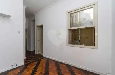 Apartamento com 1 quartos à venda ou para locação em auxiliadora - rs