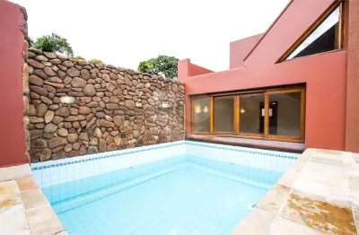 Terreno em condomínio fechado à venda no Menino Deus, Porto Alegre 