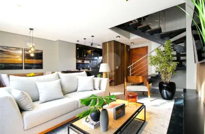 Terreno em condomínio fechado à venda na Vila Ipiranga, Porto Alegre 