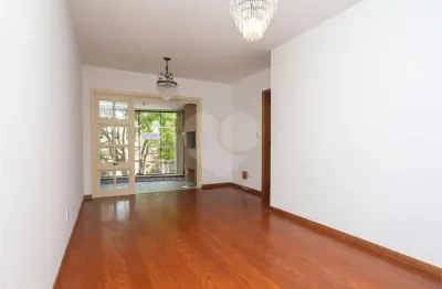 Apartamento com 3 quartos para alugar na Rua Portugal, 399, São João, Porto Alegre