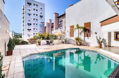 Casa com 4 quartos para alugar na Alameda Afonso Celso, 62, Boa Vista, Porto Alegre