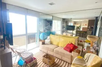 Apartamento com 2 quartos à venda na Rua Cervantes, 97, Jardim Botânico, Porto Alegre