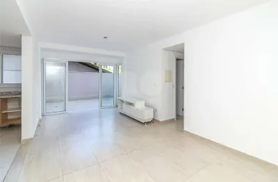 Apartamento com 2 quartos para alugar na Rua Camerino, 41, Petrópolis, Porto Alegre