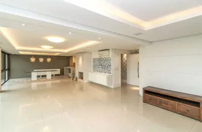 Apartamento com 4 quartos à venda no Três Figueiras, Porto Alegre 