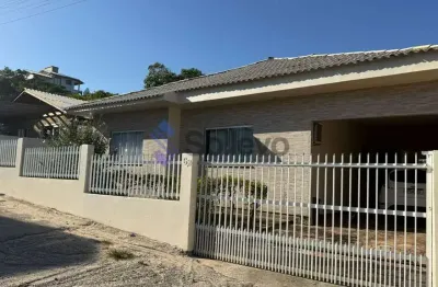 Casa com 3 quartos à venda no village, imbituba , 197 m2 por r$ 530.000