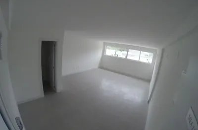 Locação anual sala comercial aérea com 40m² e vaga de garagem