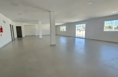 Locação anual de sala comercial com 477m² na 4ª avenida, centro, balneário camboriú