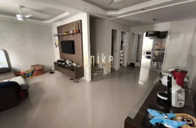 Casa em condomínio com 180m²- 3 dormitórios, 1 suíte, lazer completo no condomínio- ótima localização