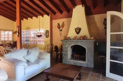 Casa em condomínio fechado com 3 quartos à venda na endereço não informado, jardim pedra verde, ubatuba por r$ 1.700.000