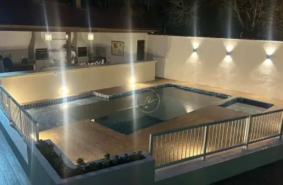 Apartamento com 3 dormitórios à venda, 70 m² por R$ 605.000,00 - Praia do Lázaro - Ubatuba/SP