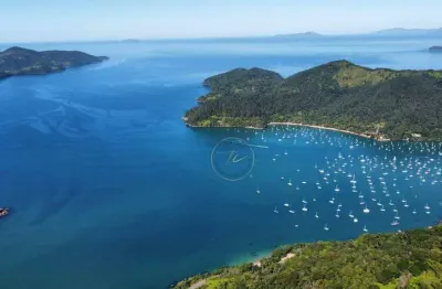Terreno em condomínio fechado à venda na Praia do Itamambuca, Ubatuba 