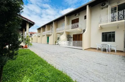 Sobrado com 2 dormitórios à venda por R$370.000,00 - 60m² - Martim de Sá - Caraguatatuba/SP