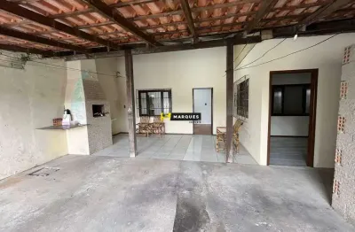 Casa com 2 quartos para alugar na Rua Nara Leão, Ulysses Guimarães, Joinville