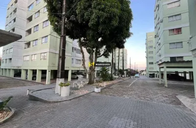 Apartamento com 3 quartos para alugar na Rua Albano Schmidt, Boa Vista, Joinville