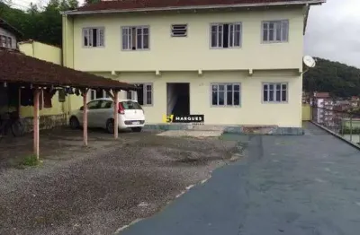 Prédio com 4 apartamentos ja alugados, ótima oportunidade de investimento