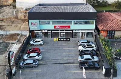 Sala comercial para locação no bairro anita garibaldi com 120m², comece agora a realização do seu sonho abrindo seu próprio negócio.