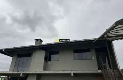 Apartamento com 3 quartos para alugar na Rua Florianópolis, Jarivatuba, Joinville