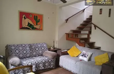 Casa com 2 quartos à venda na rua santa cruz, centro, pelotas, 145 m2 por r$ 600.000